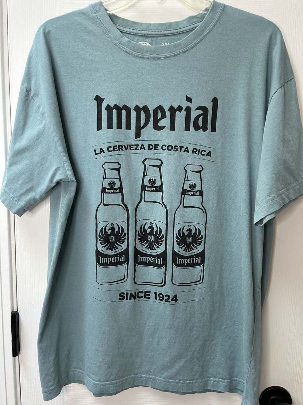 Imperial Cerveza De Costa Rica Graphic T-Shirt